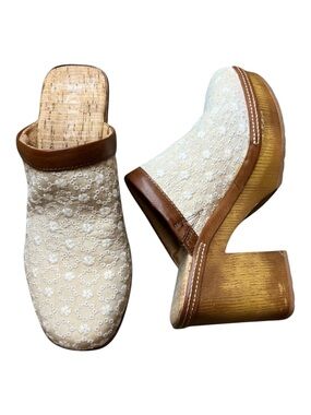 Korks Lori Congo Platform Embroidered Boho Slip On Heel Clogs & Beige Tan SZ 8